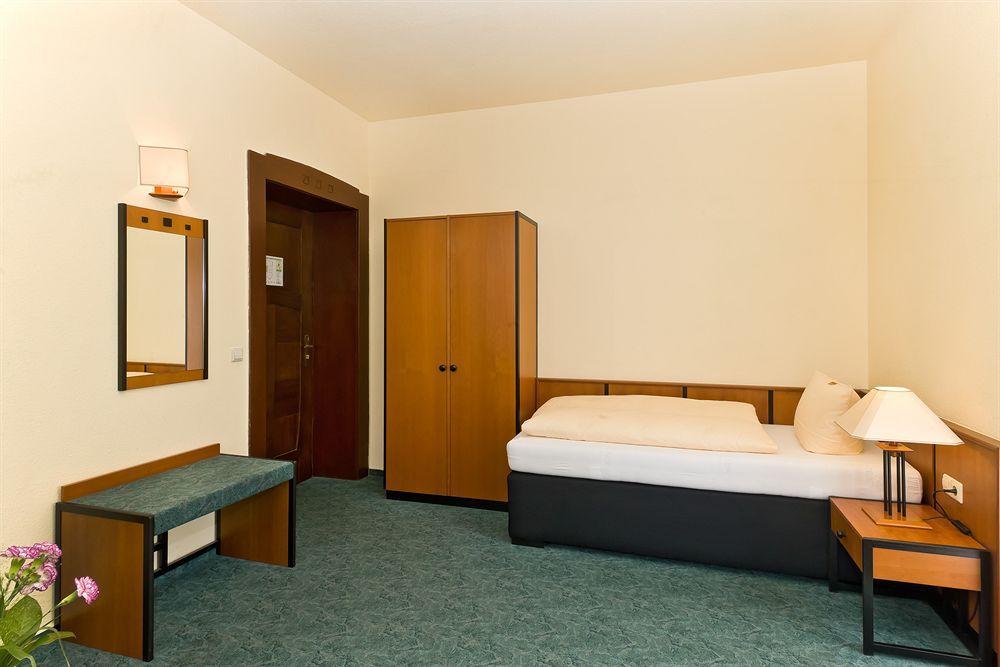 Hotel Katharinenhof Werdau Zewnętrze zdjęcie
